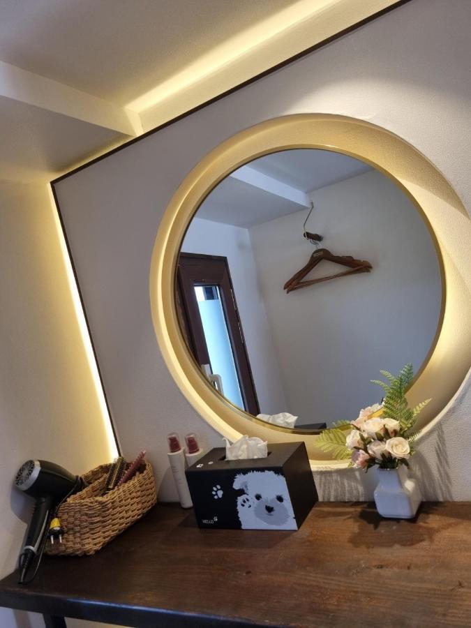 Villa Wonhwaroo à Gyeongju Extérieur photo