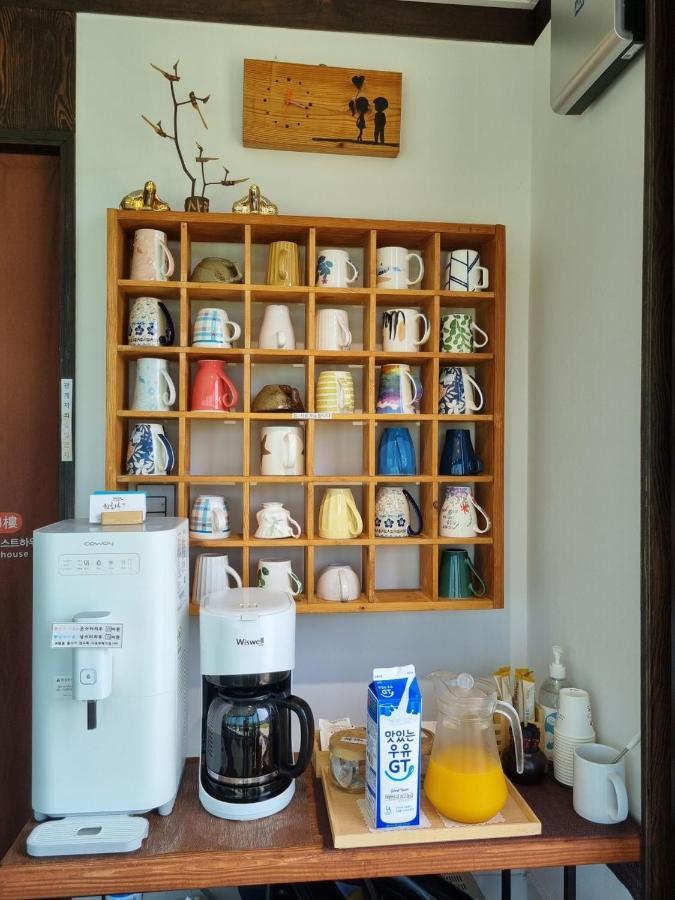 Villa Wonhwaroo à Gyeongju Extérieur photo